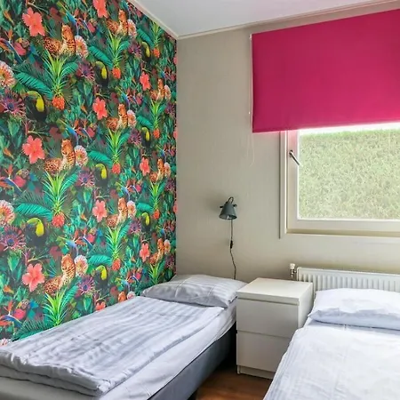 In With 1 Bedroom Дом отдыха *