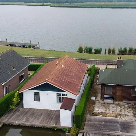 Nyaraló In With 1 Bedroom Wervershoof