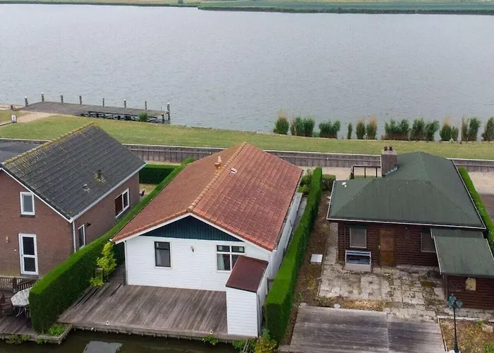 Nyaraló In With 1 Bedroom Wervershoof