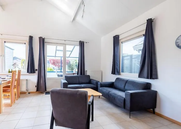 Nyaraló In With 1 Bedroom Wervershoof